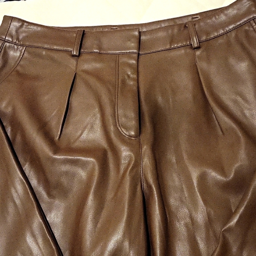 Calvin Klein Pants Size 8 - image 1